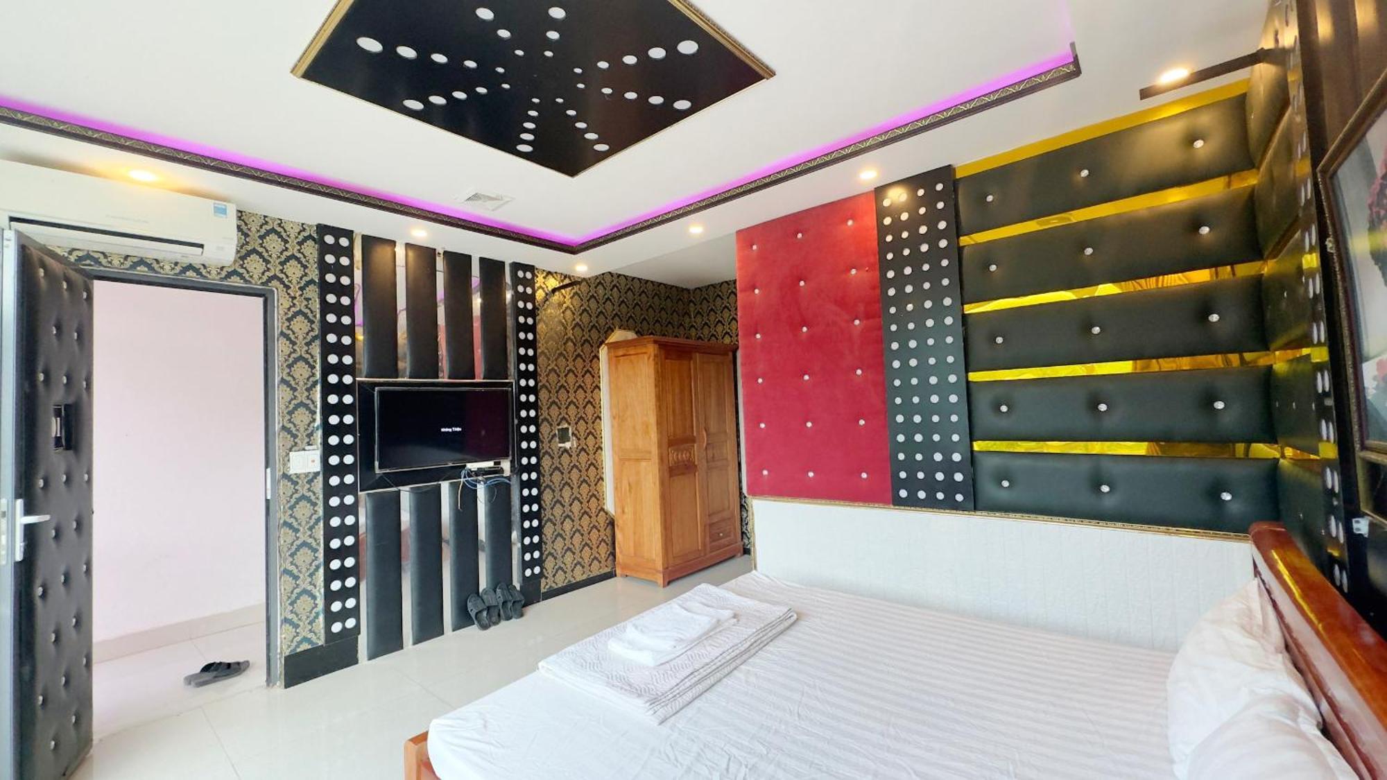 Quy Anh Hotel Bao Lac Town ภายนอก รูปภาพ