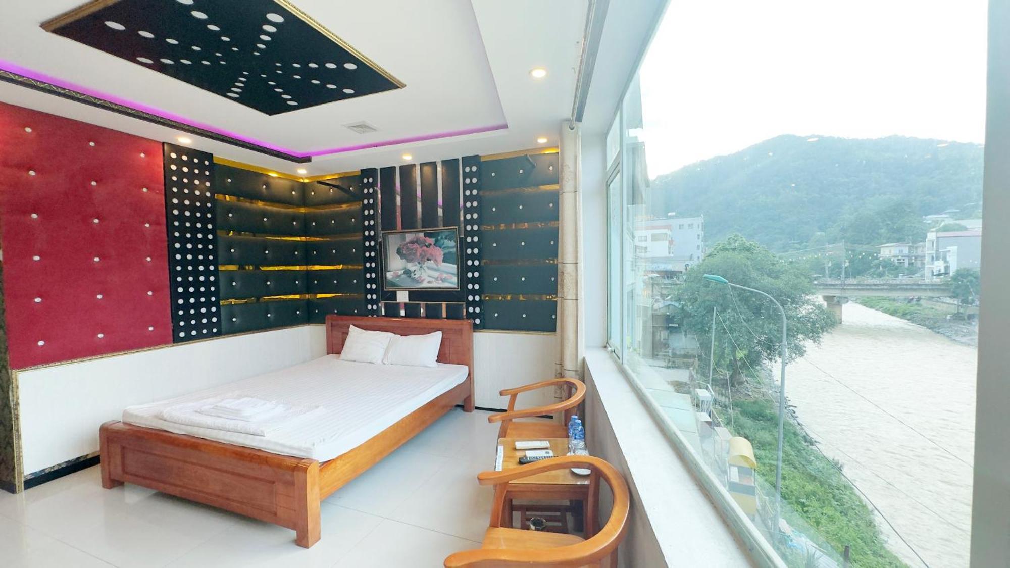 Quy Anh Hotel Bao Lac Town ภายนอก รูปภาพ