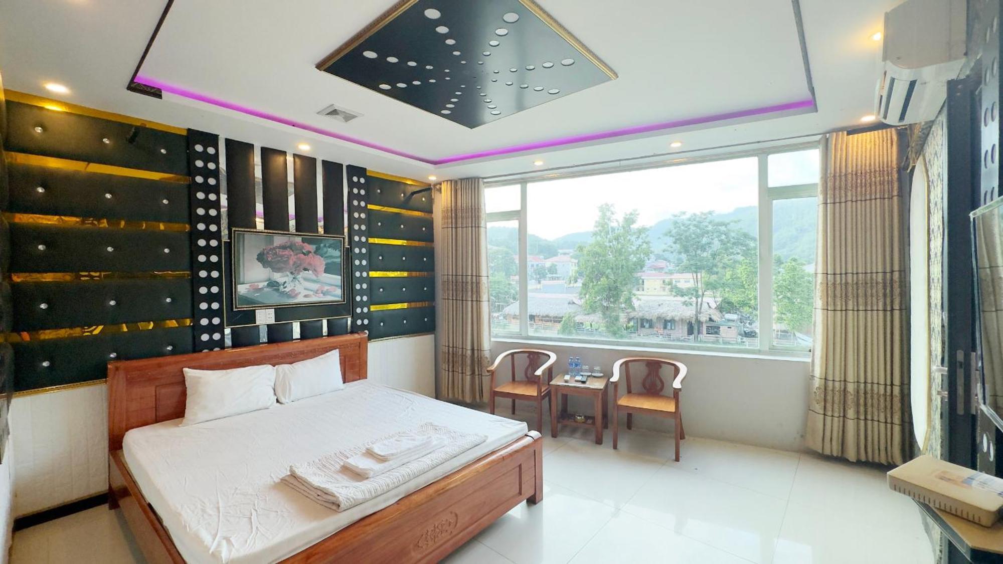 Quy Anh Hotel Bao Lac Town ภายนอก รูปภาพ